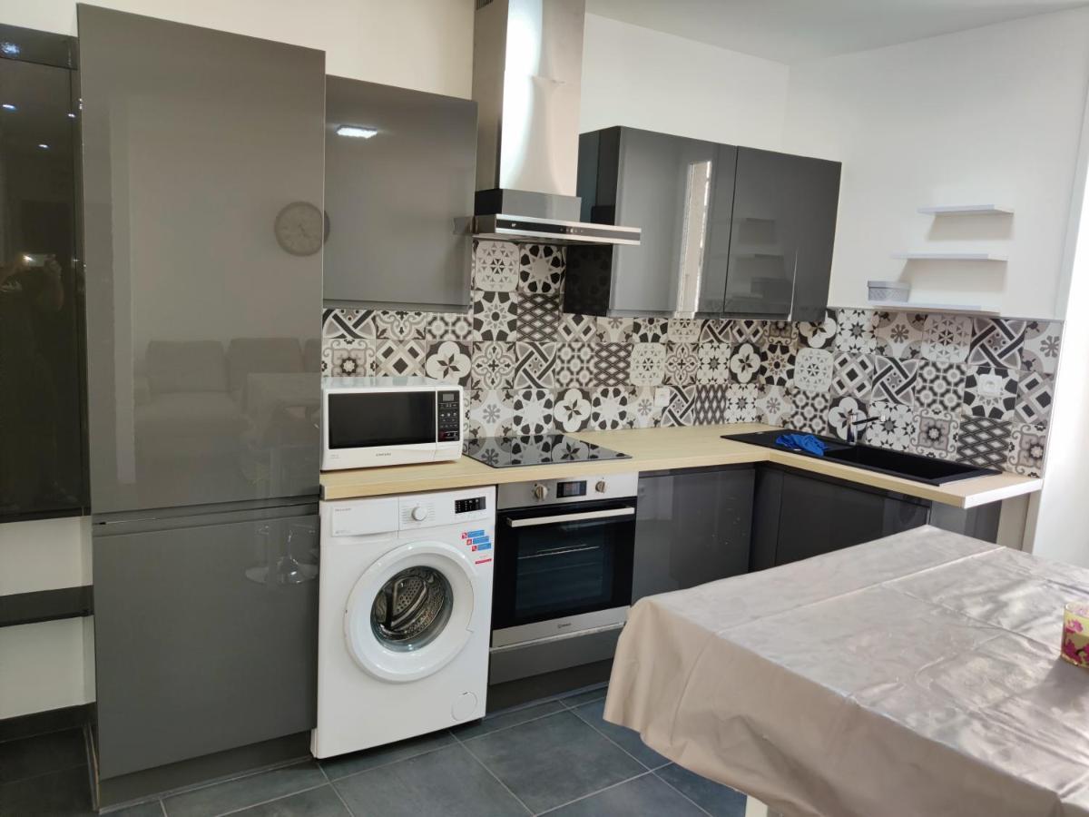 Appartement En Centre Ville 또농-레-방 외부 사진